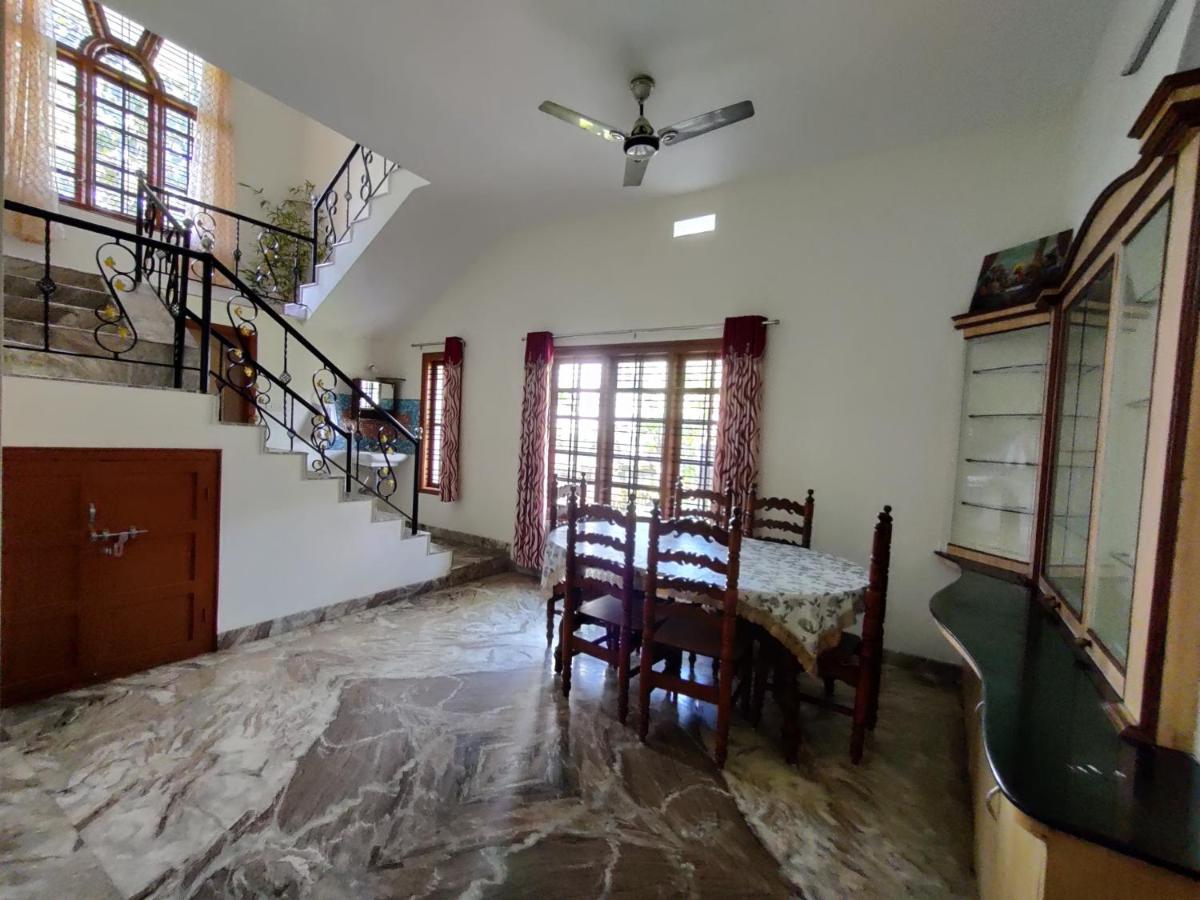 Spacious 3-Bedroom Private Villa In Mangalore - Ideal Getaway For Family And Friends Экстерьер фото