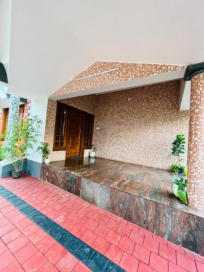 Spacious 3-Bedroom Private Villa In Mangalore - Ideal Getaway For Family And Friends Экстерьер фото