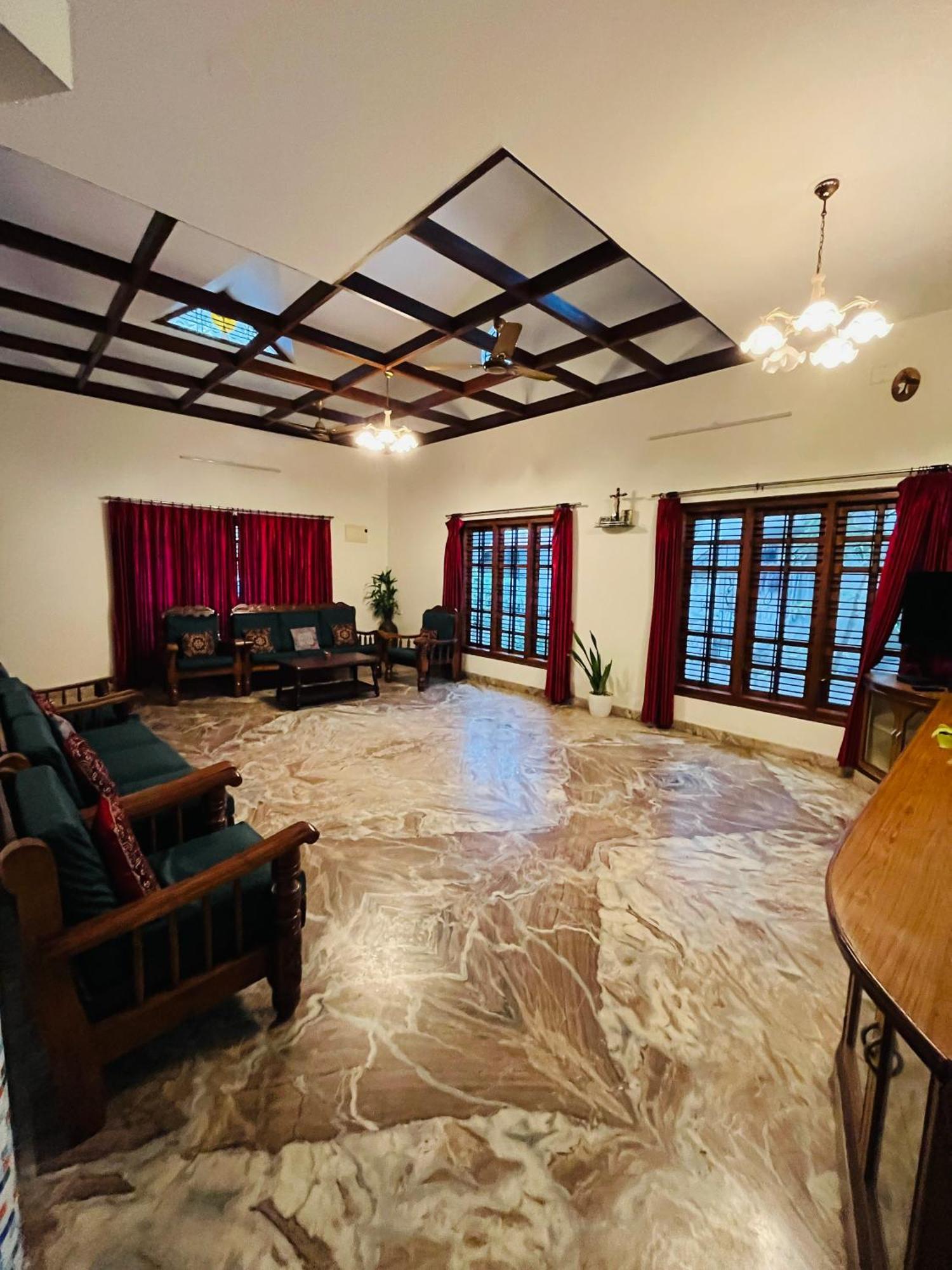 Spacious 3-Bedroom Private Villa In Mangalore - Ideal Getaway For Family And Friends Экстерьер фото